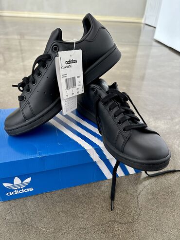 женские кроссовки adidas terrex: Размер: 40, цвет - Черный, Новый