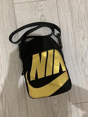 tissot часы мужские бишкек: Сумка через плечо Nike - Компактная городская сумка-слинг формата — 1