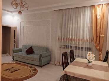 Долгосрочная аренда квартир: Xirdalanda 5/4 mertebesinde 2 otaqli ev 390 azn ev balaca uşaqi olan