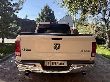 смешанные: Dodge Ram 1500: 2018 г., 5.7 л, Автомат, Газ, Пикап — 3