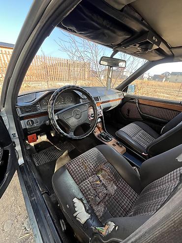 Mercedes-Benz: Mercedes-Benz E-Class: 1994 г., 2 л, Механика, Дизель, Седан — 14