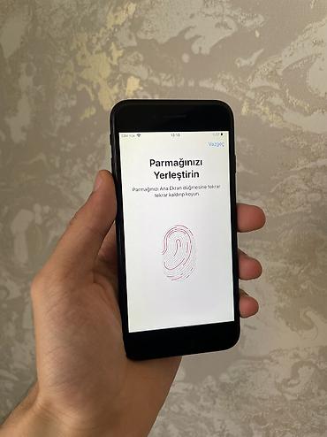 iphone 7 s 128gb: IPhone 7, 32 GB, Qara, Barmaq izi — 3