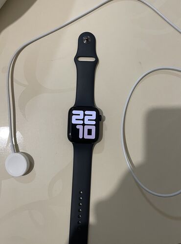 apple watch 9 цена в бишкеке: Apple Watch SE GPS 44mm •Состояние идеальное (1 неделю носили) •Память