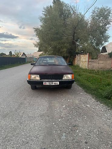 2 4 д: Audi 100: 1990 г., 2.3 л, Механика, Бензин, Седан — 3