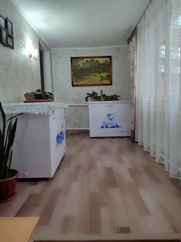 Продажа домов: Дом, 70 м², 4 комнаты, Собственник at lalafo.kg — 3 Продажа домов: Дом, 70 м², 4 комнаты, Собственник — 3