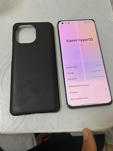 Мобильные телефоны и аксессуары: Смартфон Xiaomi Mi 11 + чехол Характеристики: - Экран 6.81" AMOLED — 2
