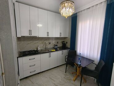 Köhnə tikili: Bakı, Həzi Aslanov qəs., 2 otaqlı, Köhnə tikili, m. Həzi Aslanov, 60 kv. m — 9