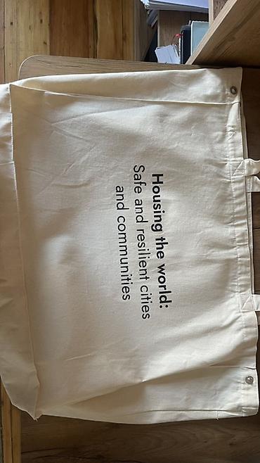 parça çantalar: WUF13 Eco Çanta Məhsul: Parça (kanvas) tote çanta – World Urban Forum — 2