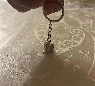 Ehtiyat hissələri: Avtomobil loqolu açarlıq dəsti Məhsul təsviri: - Müxtəlif markalara — 7
