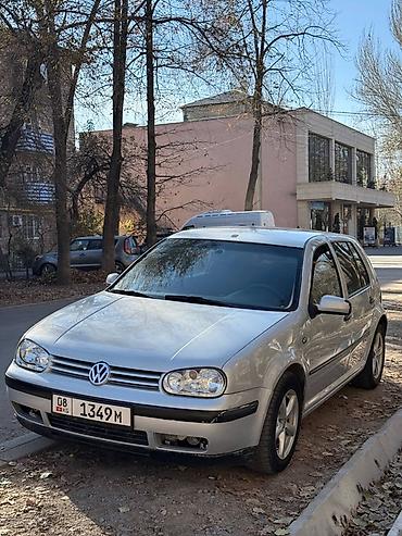 Volkswagen: Volkswagen Golf: 2002 г., 1.6 л, Механика, Бензин, Хэтчбэк — 1