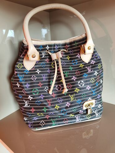 прозрачная сумка в роддом оптом: Fransanındır, Louis Vuitton firması, çox az istifadə olunub, içərsində