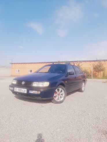 продажа прицепов: Volkswagen Passat Variant: 1993 г., 1.8 л, Механика, Бензин, Седан