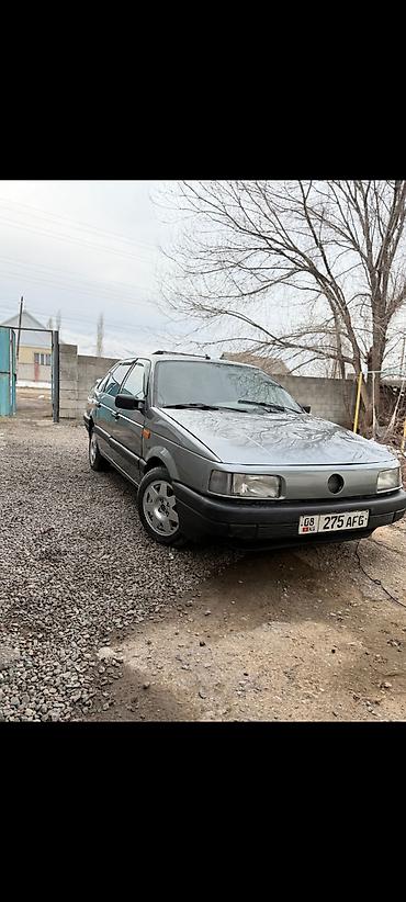 Volkswagen: Volkswagen Passat: 1991 г., 1.8 л, Механика, Бензин, Хэтчбэк — 2