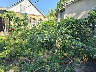 круглый: 🏠 Продаётся просторный дом в районе Тоголок Молдо / Фере 📐 Дом — 140 — 3