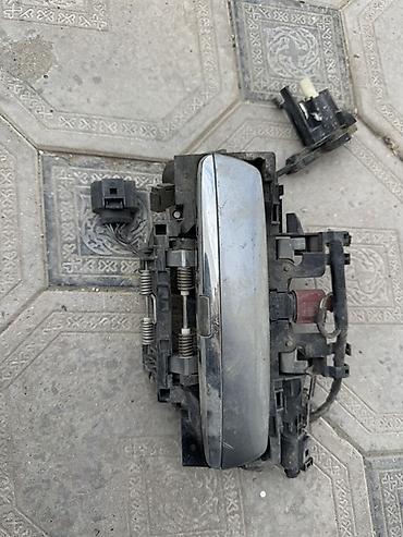 Baqaj tutacağı, Universal lalafo.az -da Baqaj tutacağı, Universal