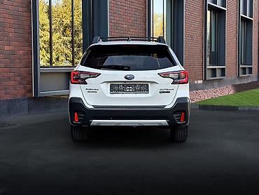 меняю недвижимость: Subaru Outback: 2019 г., 2.5 л, Вариатор, Бензин, Универсал — 4