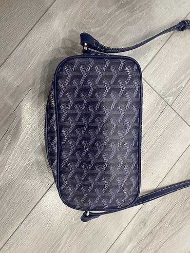 Классические сумки: Сумка через плечо Goyard в компактном прямоугольном формате. Модель — 2