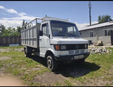 Легкий грузовой транспорт: Легкий грузовик, Б/у