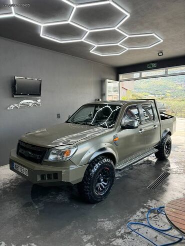 Ford Ranger: 2.5 l | 2011 year 267000 km. Pikap