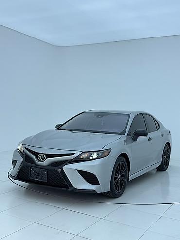 carina e: Toyota Camry: 2021 г., 2.5 л, Автомат, Бензин, Седан — 4