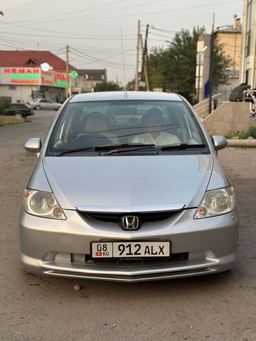 Honda: Honda Fit Aria: 2003 г., 1.3 л, Автомат, Бензин, Седан