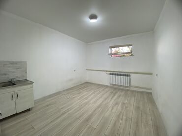 дом в доль дороги г ош: 22 кв. м, Эмерексиз