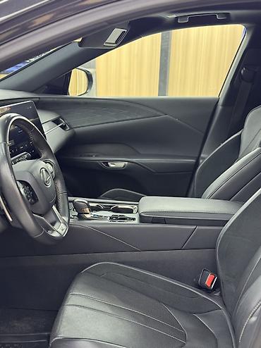 Lexus: Lexus RX: 2024 г., 2.4 л, Автомат, Гибрид, Кроссовер — 14