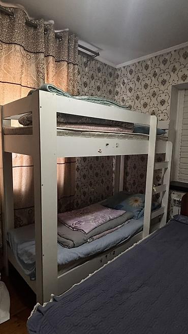 раскладной спальный: Двухъярусная и двуспальная кровати для спальни/детской - Двухъярусная — 1