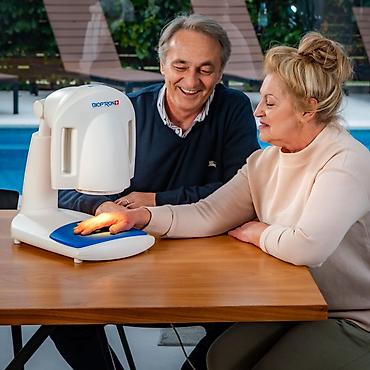 kozmeticka lampa: ZEPTER BIOPTRON Pro 1 BIOPTRON Pro 1 je medicinski aparat za — 2