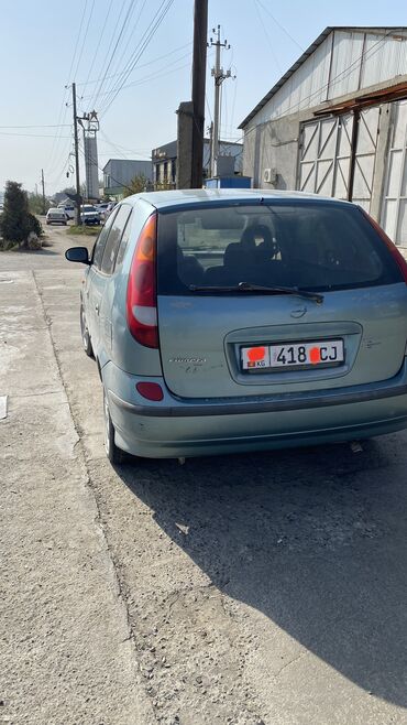 спринтер грузовой средний база: Nissan Almera Tino: 2002 г., 1.8 л, Механика, Бензин, Минивэн