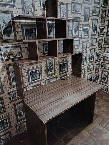 study table: Письменный/компьютерный стол с надстройкой и полками - Материал: ЛДСП — 1