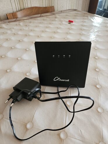 azercell cib wifi: Azercell stasionar 4G/LTE Wi‑Fi router - Qara korpus, ön paneldə