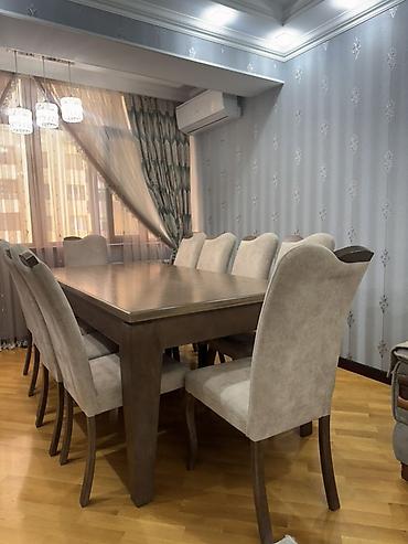 lovhe: Yemək otağı üçün massiv taxta stol və 10 ədəd stul dəsti. - Stol — 1