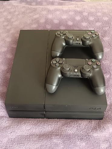 PlayStation 4 (PS4) – tam komplekt - Model: PS4 (orijinal korpus) -