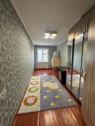 3 ком кв в бишкеке: 3 комнаты, 56 м², Хрущевка, 2 этаж, Старый ремонт