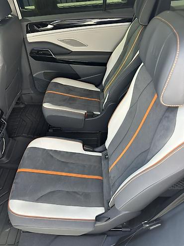 geeli coolray: Volkswagen ID.6: 2022 г., Электромобиль, Кроссовер — 5