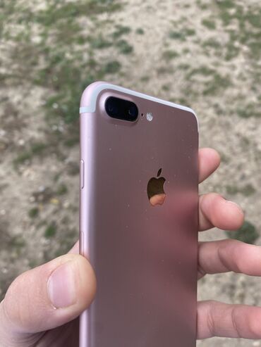 Apple iPhone: IPhone 7 Plus, 32 GB, Rose Gold, Barmaq izi