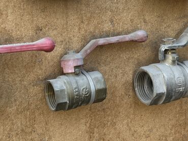 бочка цистерны: Шар түрүндөгү кран, Материалы: Металл, Сай диаметри: 25 мм