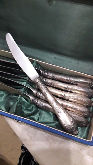 bakida bicaq satisi: Bıçaqlar