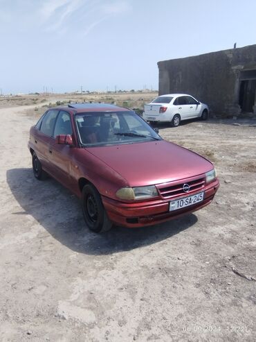 фольксваген поло седан 1 6: Opel Astra: 1.6 l | Sedan