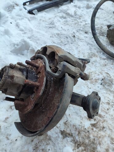 Двигатели, моторы и ГБЦ: Запчасти от Nissan Террано 1 
есть почти все — 4