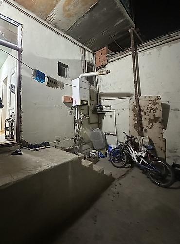 Mətbəx mebeli: Kirov payolkada 2 otaq 1 quxniazadliq metrosu ve dayacaqa yaxin erzide — 9