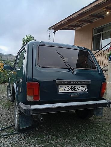 tap az 015: Lada Niva 4x4 – off-road üçün klassik universal SUV. Xüsusiyyətlər: - — 3