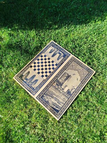 Şahmatlar: Ağacdan hazırlanmış 2-i 1-də oyun dəsti – şahmat və nərd — 9