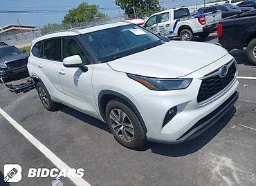 subaru cross: Toyota Highlander: 2022 г., 2.5 л, Автомат, Гибрид, Кроссовер — 1