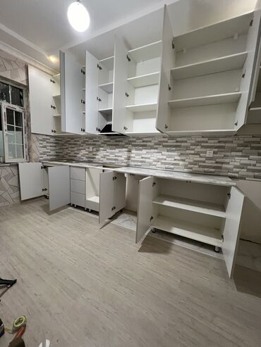 Sifarişlə mətbəx mebeli: Sifarişlə mətbəx dəsti, Özü çəkən petlələr, MDF, Kredit var, Pulsuz çatdırılma — 8