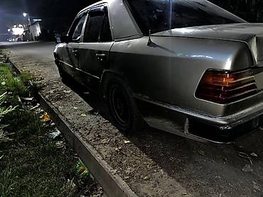 erl grup: Mercedes-Benz W124: 1992 г., 2.3 л, Механика, Бензин, Седан — 4