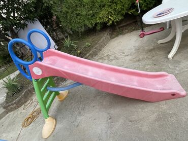 komplet sto i stolice: Slide, Used