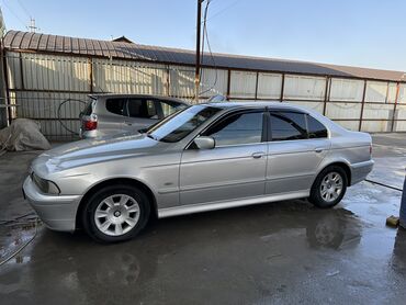 бишкек автомобиль: BMW 5 series: 2001 г., 2.5 л, Механика, Бензин, Седан