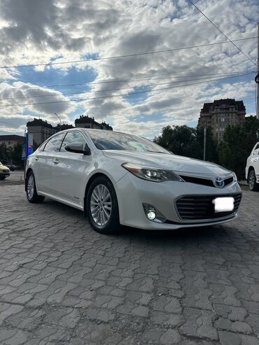 аренда авто с выкупом: Toyota Avalon: 2013 г., 2.5 л, Вариатор, Гибрид, Седан